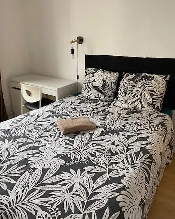 Le Falguiere Apartment *